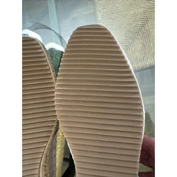 Karl Lagerfeld Quilted Beige Loafers - Picture 10 of 15